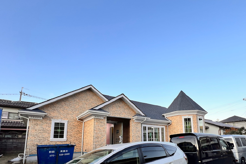 塔屋のある平屋輸入住宅