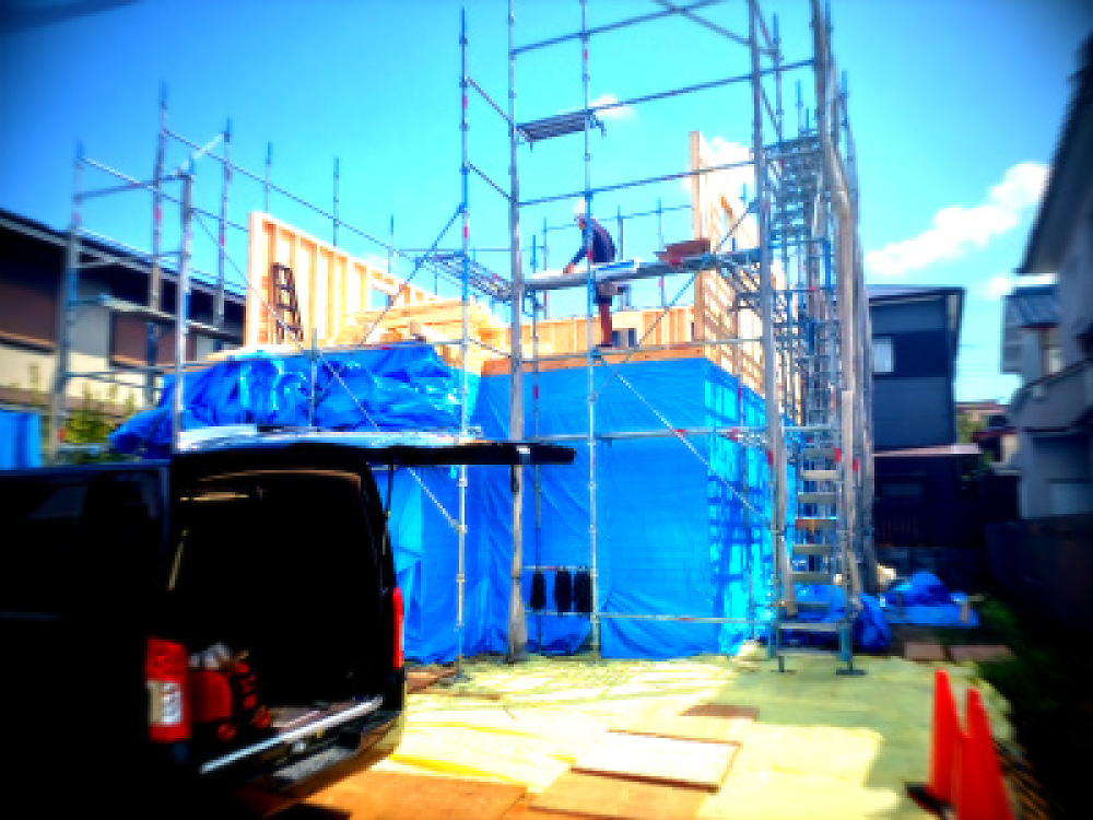 建方工事中