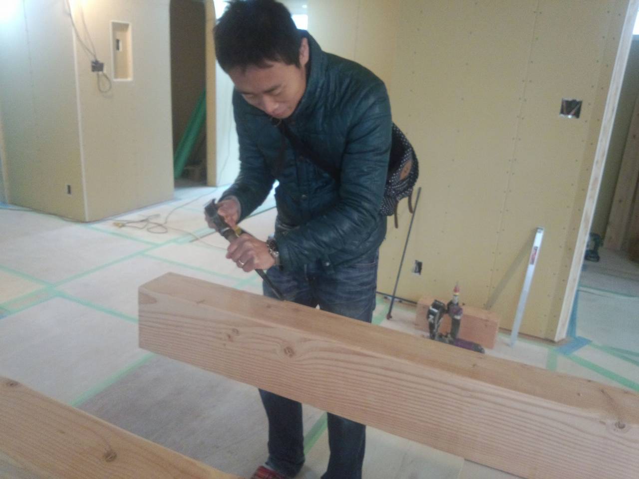 パパ、梁加工を体験！