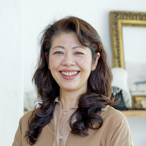 中山　真由美