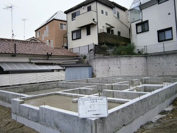 お家を支える基礎が完成！